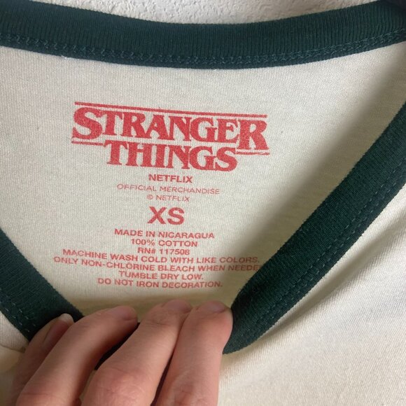 Stranger Things Size Xs Netflix Official Merchandise T-Shirt Hawkins High Retro - Picture 2 of 4